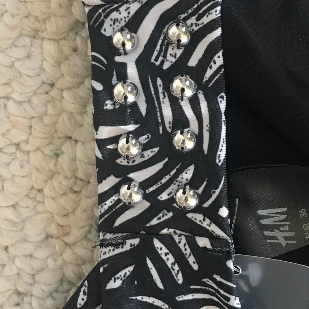 H&M Swimwear Briefs Side Details 6